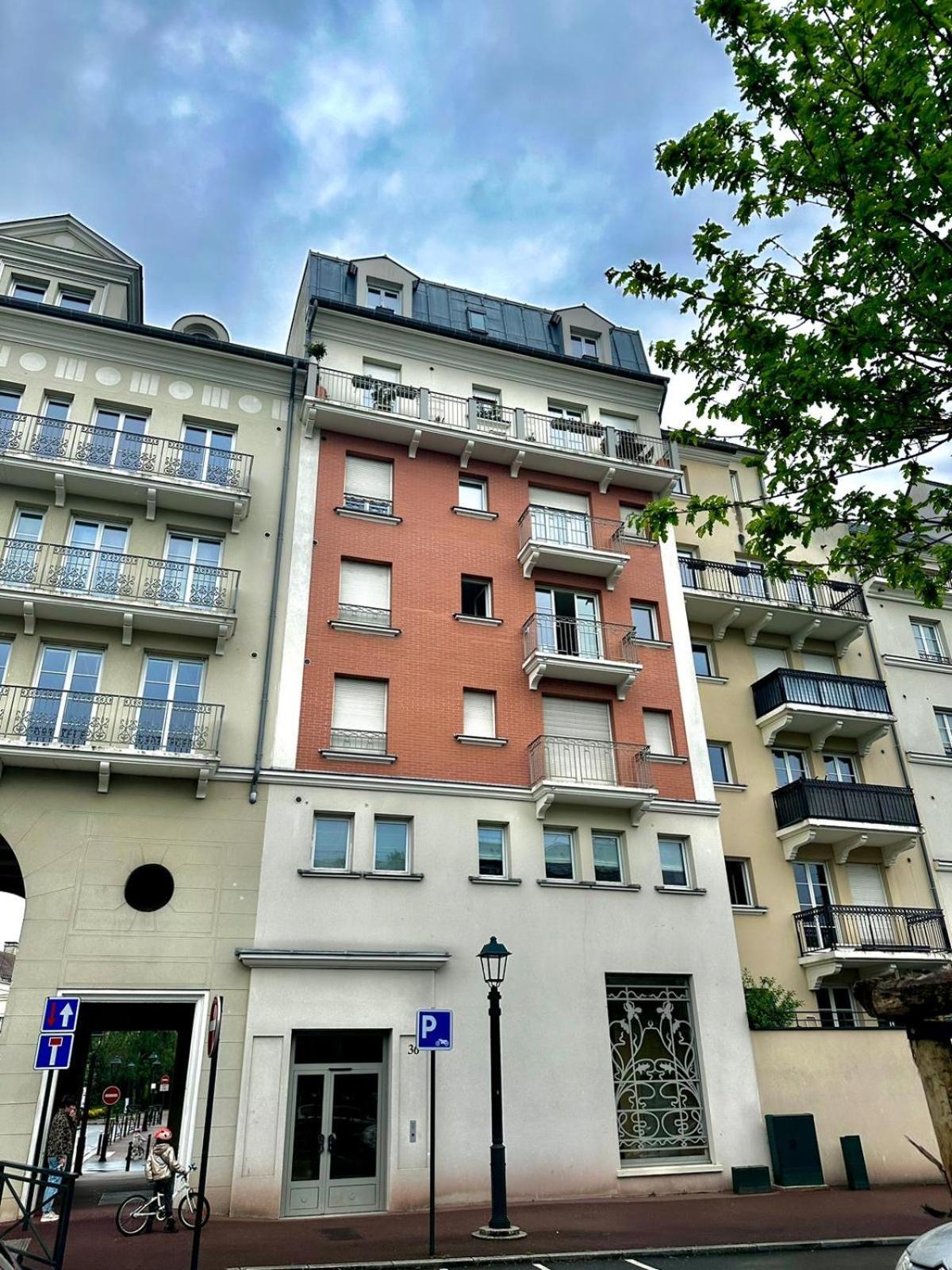 Apartament Le Boudoir - 2 Pieces Et Parking Le Plessis-Robinson Zewnętrze zdjęcie